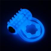 Голубое, светящееся в темноте виброкольцо Lumino Play Vibrating Penis Ring - Lovetoy - в Ельце купить с доставкой