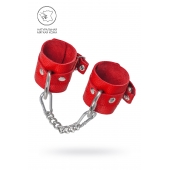 Красные мягкие кожаные наручники с люверсами - Pecado - купить с доставкой в Ельце