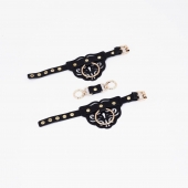 Черные наручники с золотистой фурнитурой - Crazy Handmade - купить с доставкой в Ельце