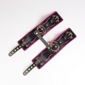 Черные кожаные оковы с розовой строчкой - Crazy Handmade - купить с доставкой в Ельце