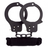 Чёрные наручники из листового металла в комплекте с веревкой BONDX METAL CUFFS LOVE ROPE SET - Dream Toys - купить с доставкой в Ельце