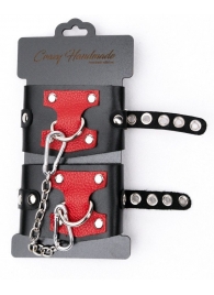 Черные наручники с красным декором и заклепками - Crazy Handmade - купить с доставкой в Ельце