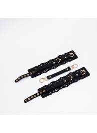 Черный кожаные оковы с узорами и золотистой фурнитурой - Crazy Handmade - купить с доставкой в Ельце