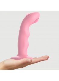 Розовая насадка-стимулятор Strap-On-Me Tapping Dildo Wave - Strap-on-me - купить с доставкой в Ельце