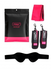 Черно-розовый эротический набор: маска, наручники и повязка - Erokay - купить с доставкой в Ельце