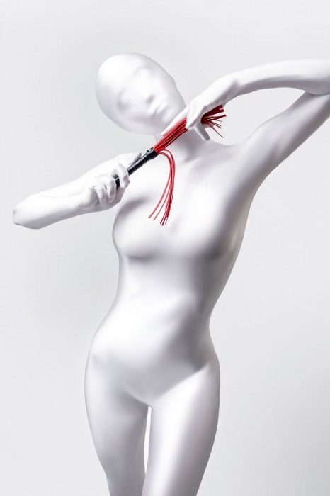 Красно-черный флоггер Anonymo - 28 см. - ToyFa - купить с доставкой в Ельце