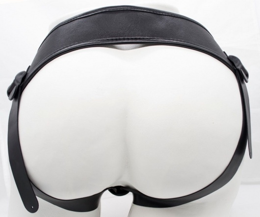 Реалистичный фаллоимитатор на трусиках с плугом - 18,5 см. - LOVETOY (А-Полимер) - купить с доставкой в Ельце