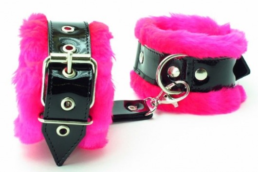 Оковы на ноги с розовым мехом BDSM Light - БДСМ Арсенал - купить с доставкой в Ельце