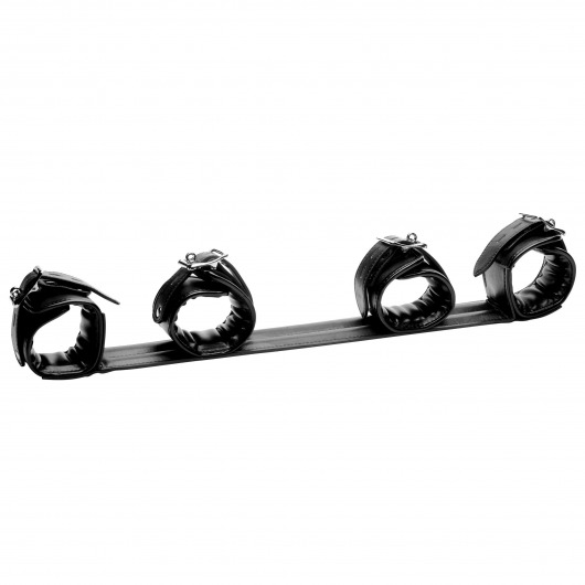 Черная распорка с манжетами для рук и ног Deluxe Rigid Spreader Bar - XR Brands - купить с доставкой в Ельце