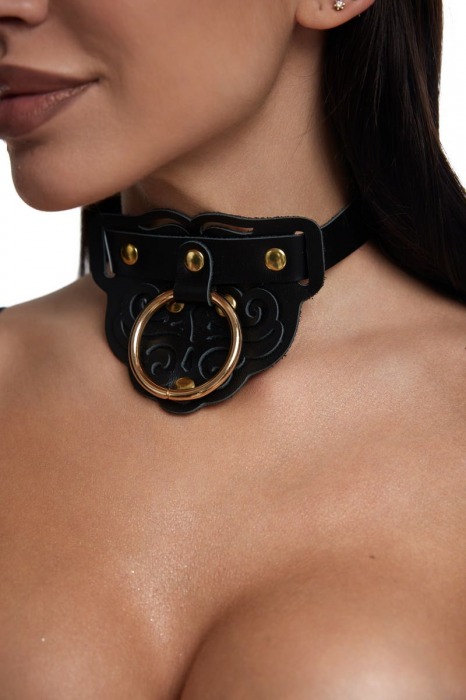 Черный фигурный кожаный ошейник с золотистой фурнитурой - Crazy Handmade - купить с доставкой в Ельце