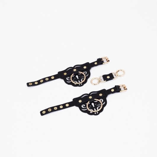 Черные кожаные наручники с клепками, кольцами и золотистой фурнитурой - Crazy Handmade - купить с доставкой в Ельце